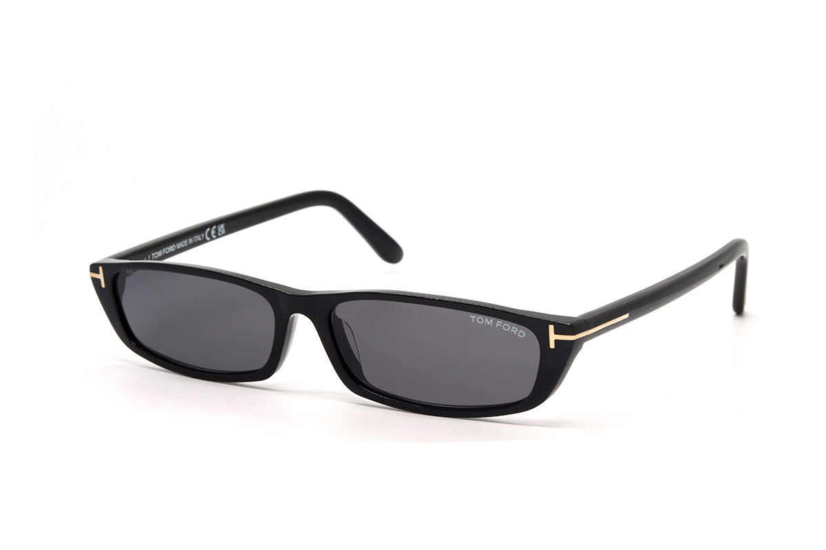 Солнцезащитные очки TOM FORD FT1058 01A 59 Фото №1 - linza.ua