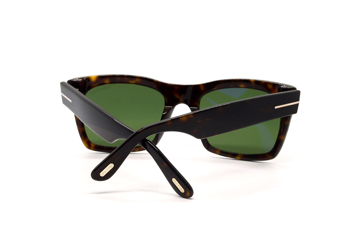Солнцезащитные очки TOM FORD FT1062 52N 56 Фото №2 - linza.ua