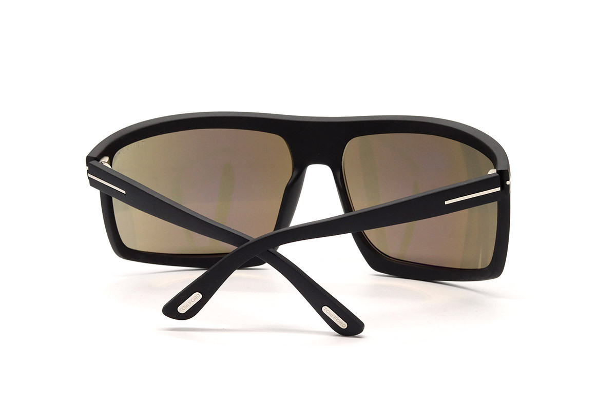 Солнцезащитные очки TOM FORD FT1066 02L 68 Фото №3 - linza.ua