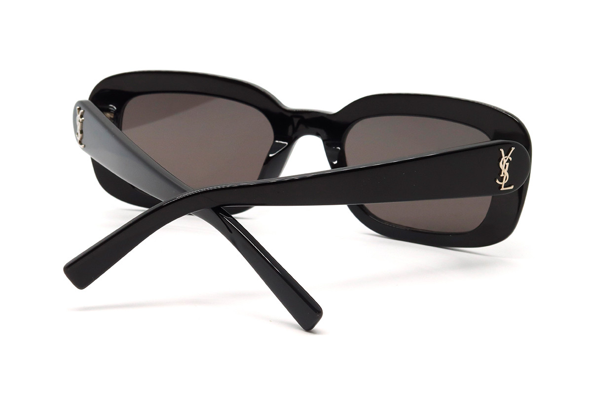 Солнцезащитные очки SAINT LAURENT SL M130-001 53 Фото №4 - linza.ua
