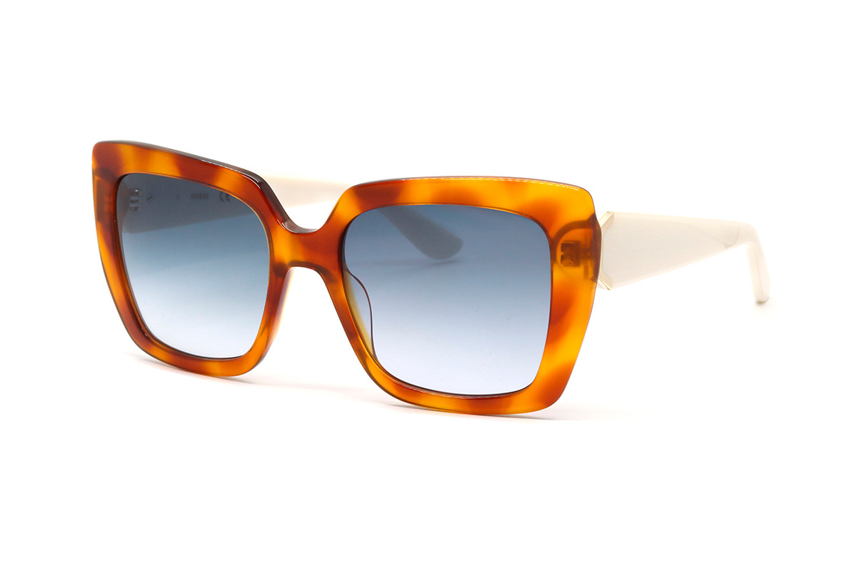 Солнцезащитные очки GUESS GU7889 53W 53 Фото №1 - linza.ua