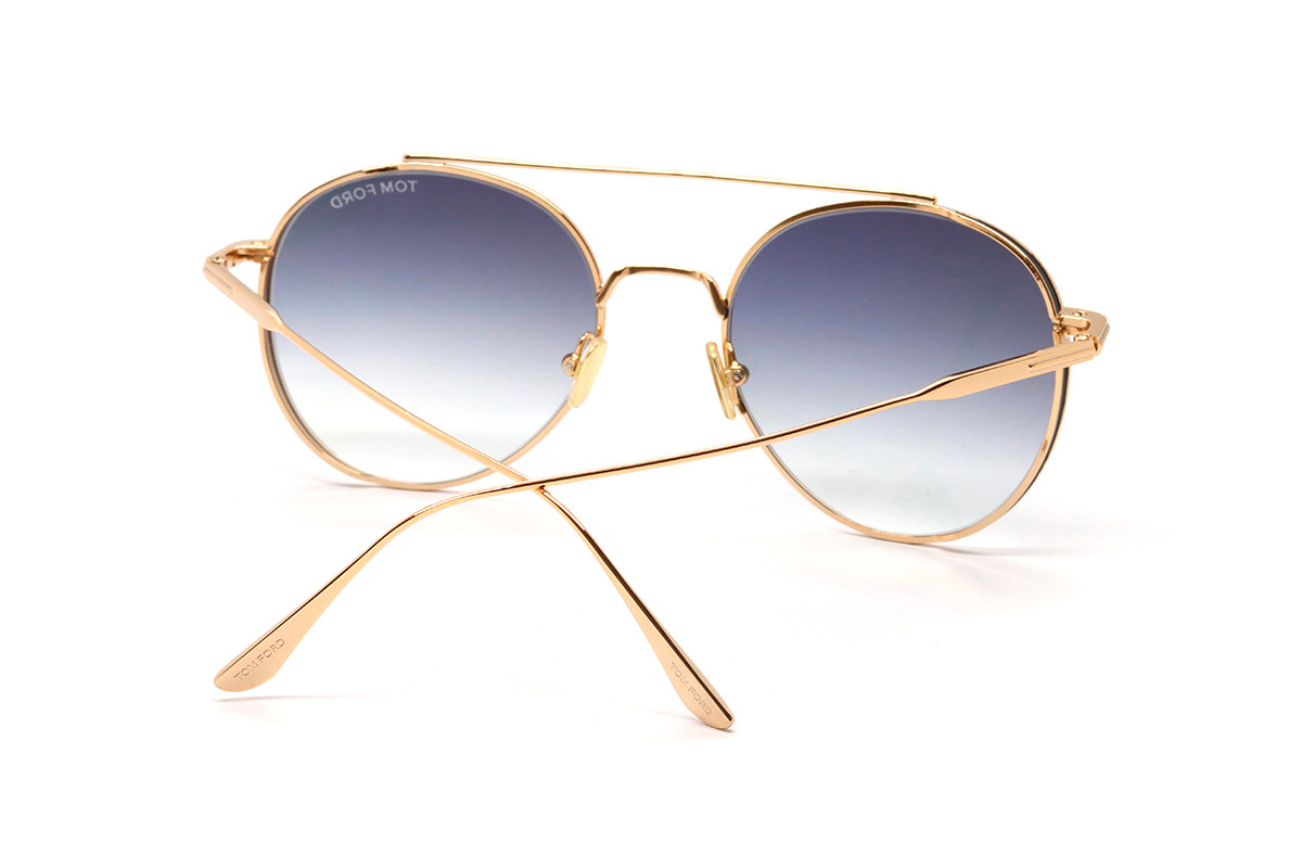 Сонцезахисні окуляри TOM FORD FT0826 28B 54 Фото №4 - linza.ua