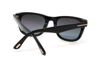 Солнцезащитные очки TOM FORD FT1076 01B 54 Фото №2 - linza.ua