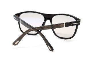 Солнцезащитные очки TOM FORD FT1081 01A 58 Фото №2 - linza.ua
