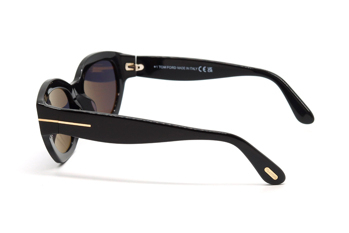 Солнцезащитные очки TOM FORD FT1086 01A 55 Фото №3 - linza.ua