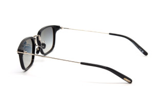 Солнцезащитные очки TOM FORD FT1042-D 01B 52 Фото №2 - linza.ua