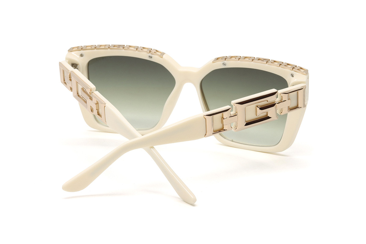 Солнцезащитные очки GUESS GU7915 21P 55 Фото №4 - linza.ua