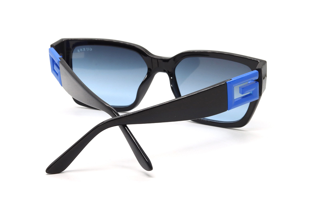 Сонцезахисні окуляри GUESS GU7916 92W 55 Фото №3 - linza.ua