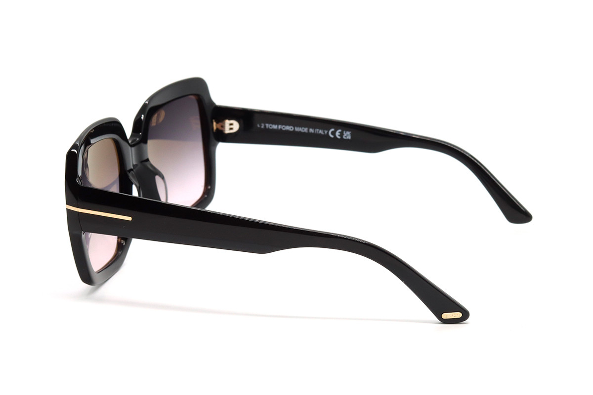 Солнцезащитные очки TOM FORD FT1082 01B 54 Фото №3 - linza.ua