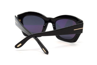 Солнцезащитные очки TOM FORD FT1083 01A 52 Фото №3 - linza.ua