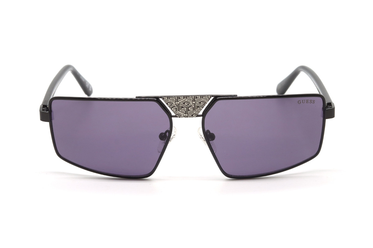 Солнцезащитные очки GUESS GU00087 01Y 60 Фото №4 - linza.ua