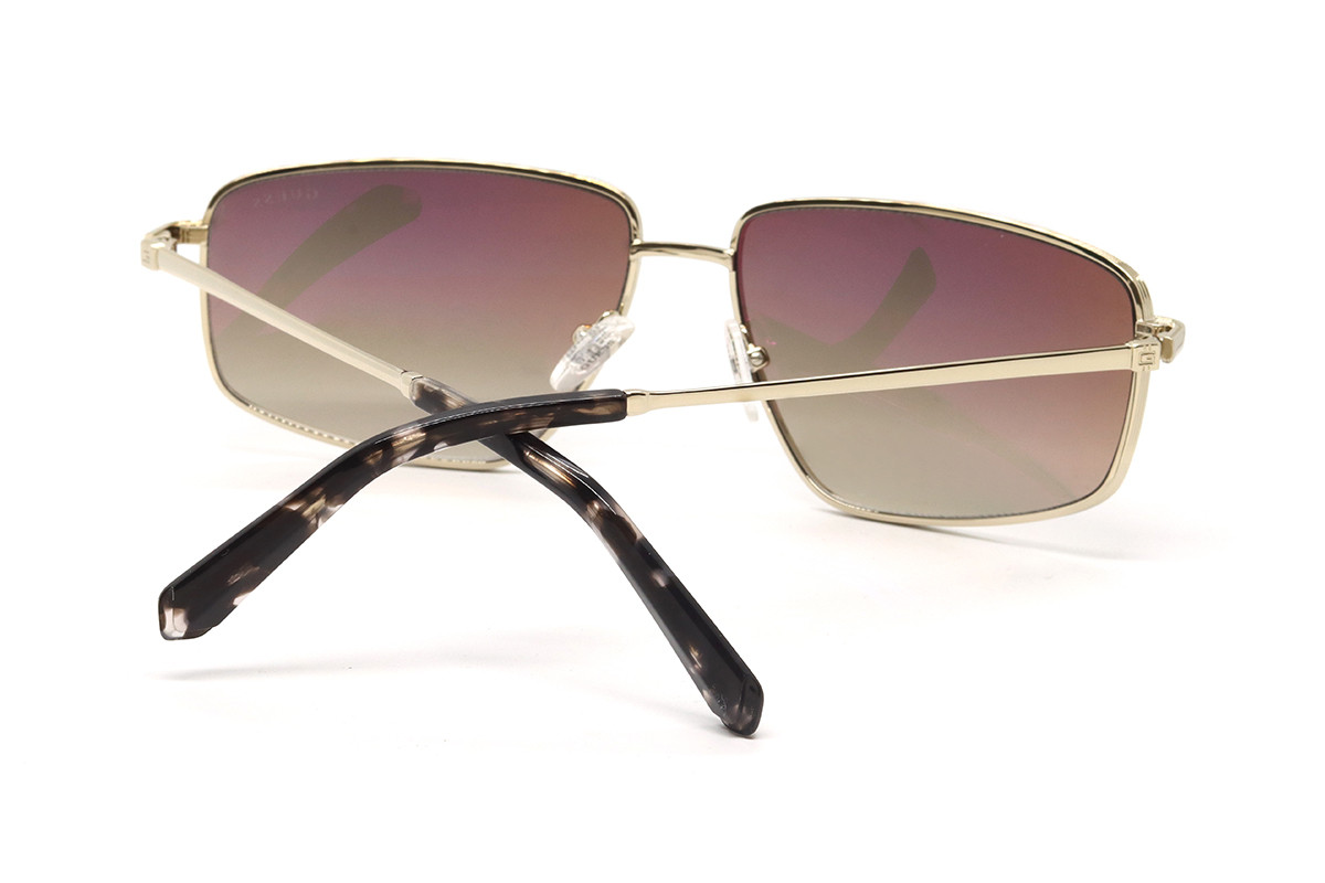 Сонцезахисні окуляри GUESS GU00088 32G 62 Фото №3 - linza.ua