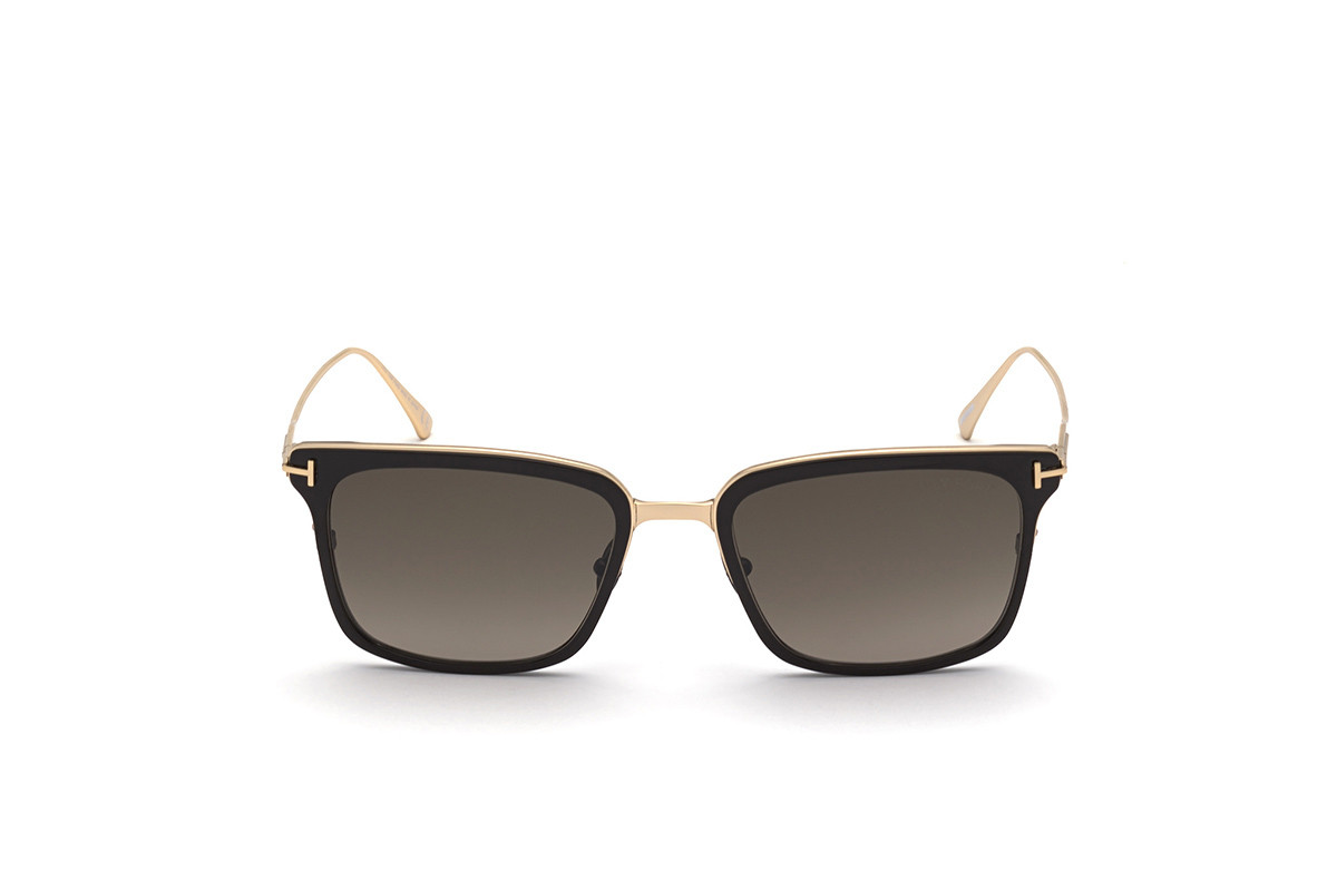 Солнцезащитные очки TOM FORD FT0831 01K 54 Фото №4 - linza.ua