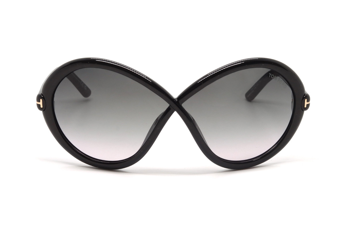 Солнцезащитные очки TOM FORD FT1070 01B 68 Фото №4 - linza.ua