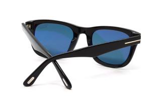 Солнцезащитные очки TOM FORD FT1076 01M 54 Фото №4 - linza.ua