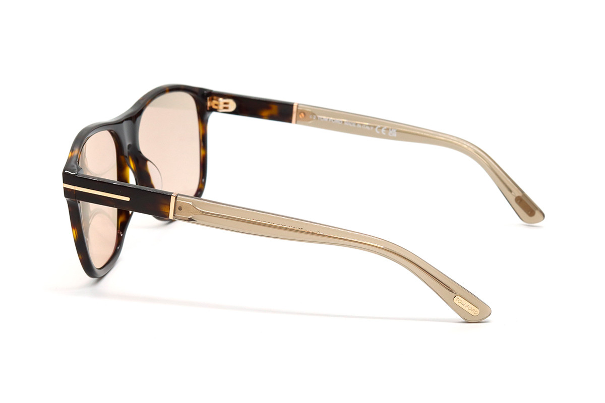 Солнцезащитные очки TOM FORD FT1081 52E 58 Фото №4 - linza.ua