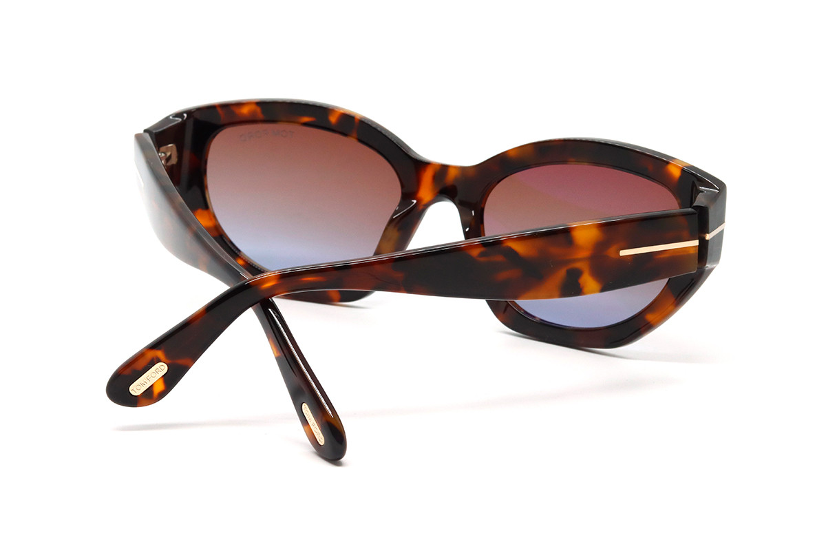 Сонцезахисні окуляри TOM FORD FT1086 52F 55 Фото №3 - linza.ua