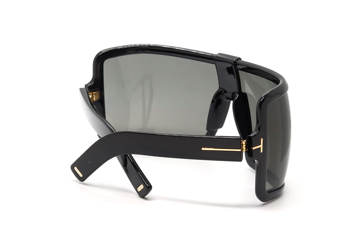 Солнцезащитные очки TOM FORD FT1118 01A 00 Фото №3 - linza.ua