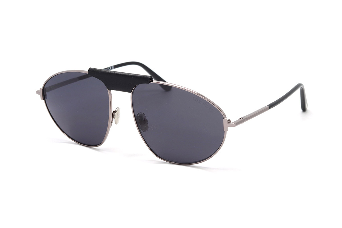 Солнцезащитные очки TOM FORD FT1095 14A 60 Фото №1 - linza.ua