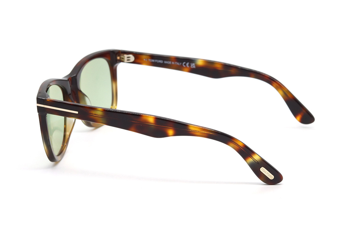 Солнцезащитные очки TOM FORD FT1099 56N 52 Фото №2 - linza.ua