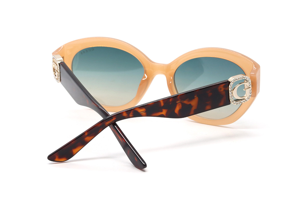 Солнцезащитные очки GUESS GU00104 57P 56 Фото №3 - linza.ua