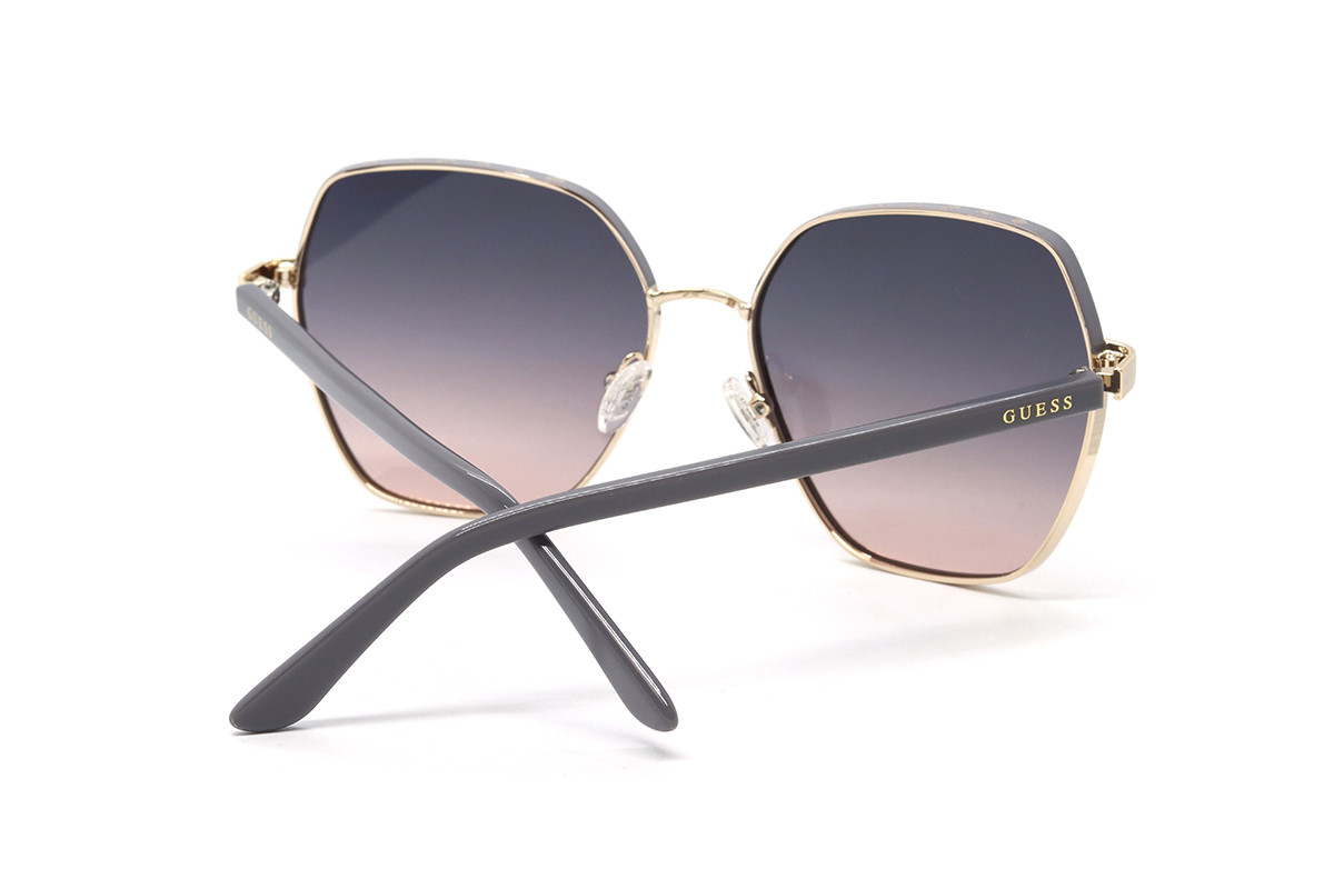 Солнцезащитные очки GUESS GU00108 32B 60 Фото №4 - linza.ua
