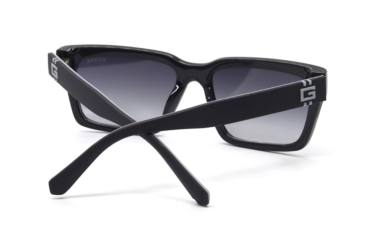 Сонцезахисні окуляри GUESS GU00121 01B 56 Фото №3 - linza.ua
