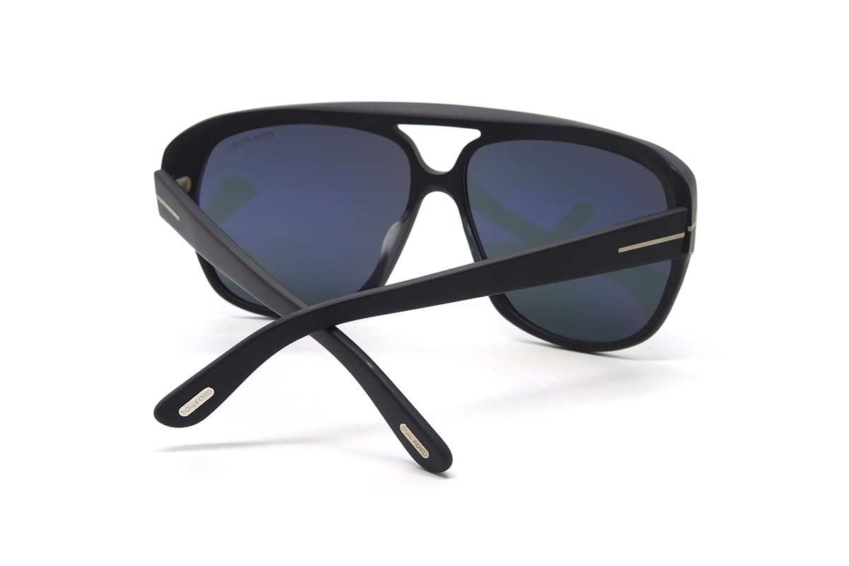 Солнцезащитные очки TOM FORD FT1103 02A 61 Фото №4 - linza.ua