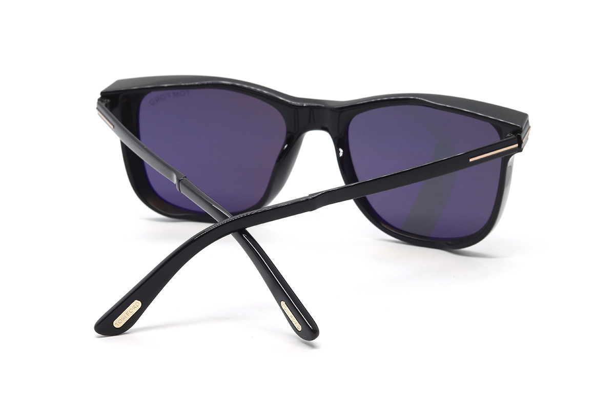 Солнцезащитные очки TOM FORD FT1104 01A 53 Фото №4 - linza.ua