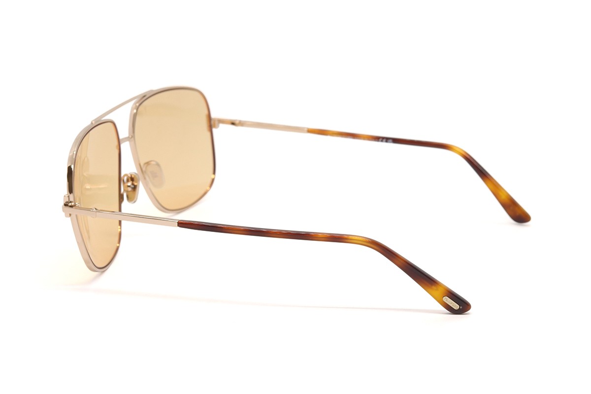 Солнцезащитные очки TOM FORD FT1096 28E 62 Фото №2 - linza.ua