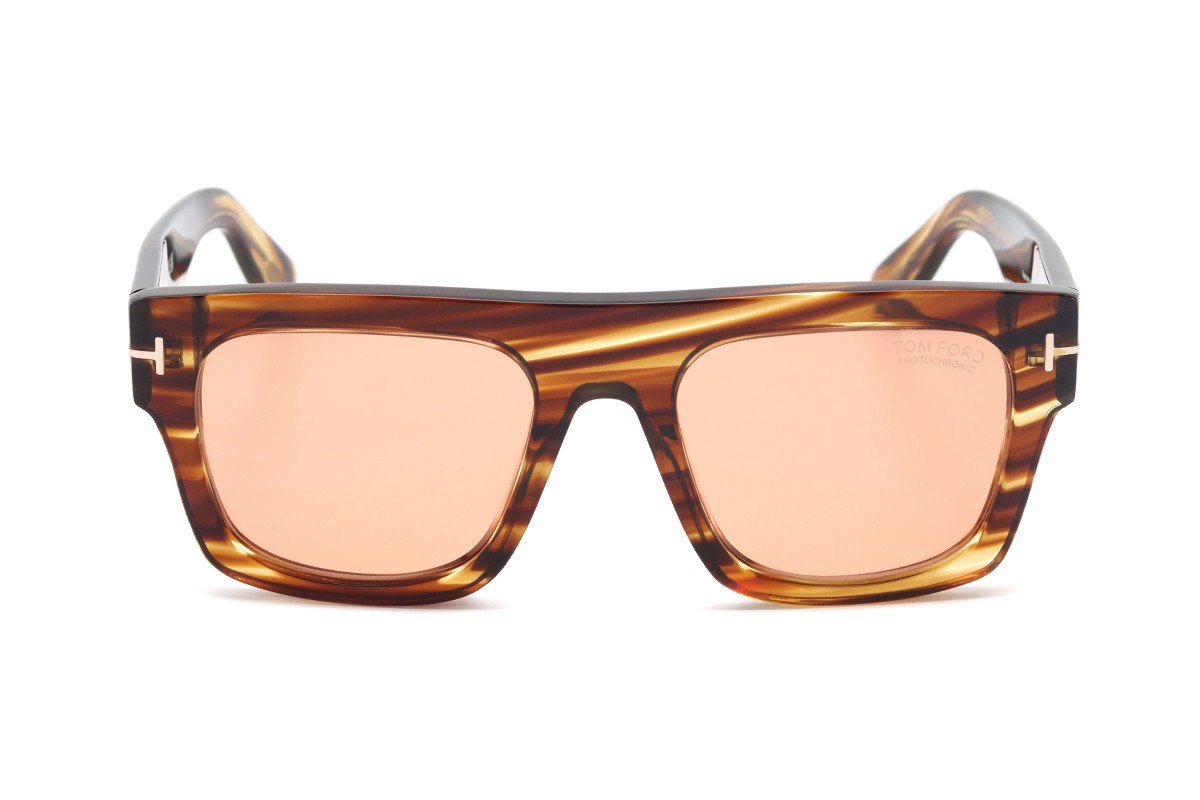 Солнцезащитные очки TOM FORD FT0711 53E 53 Фото №2 - linza.ua