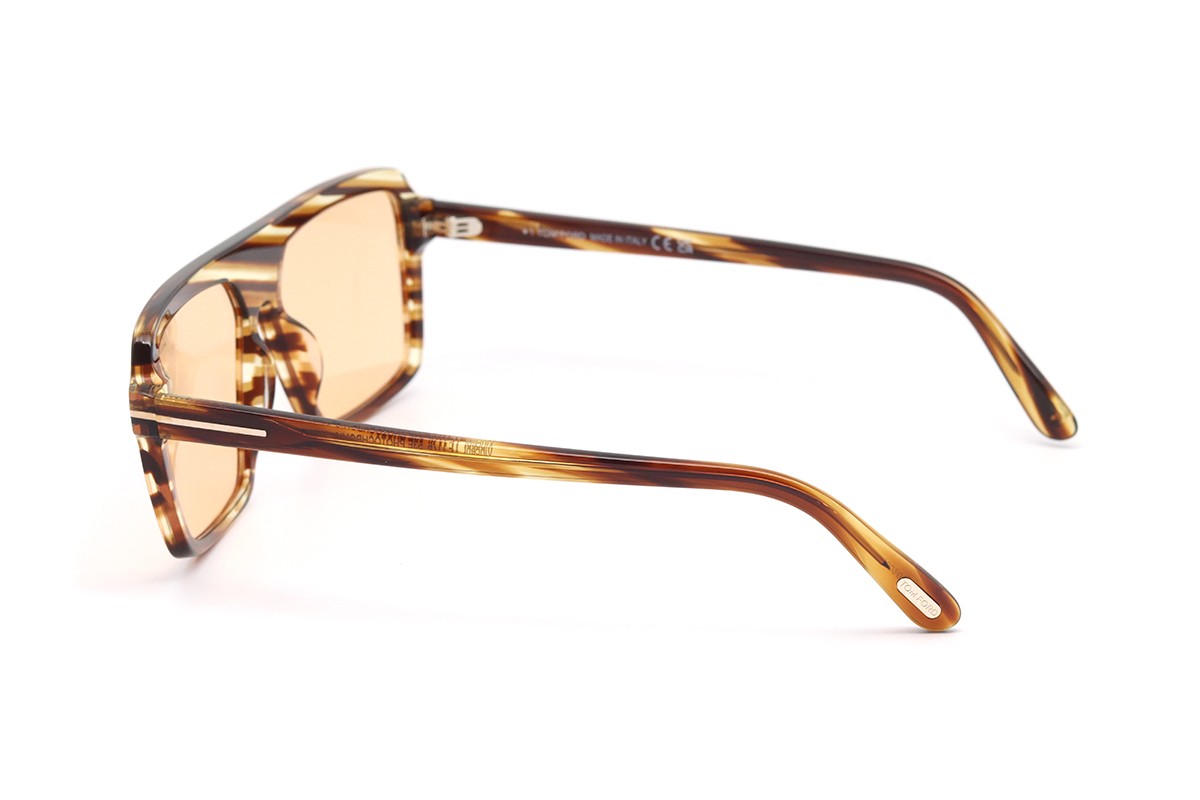 Сонцезахисні окуляри TOM FORD FT1176 53E 56 Фото №1 - linza.ua