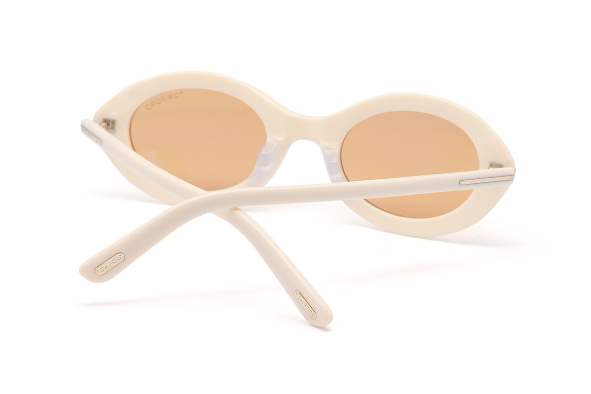 Сонцезахисні окуляри TOM FORD FT1186 25E 51 Фото №4 - linza.ua