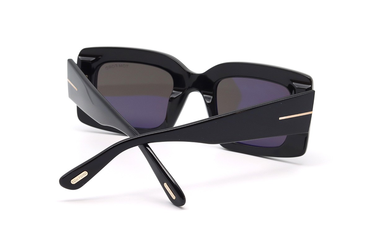 Солнцезащитные очки TOM FORD FT1188 01A 50 Фото №2 - linza.ua