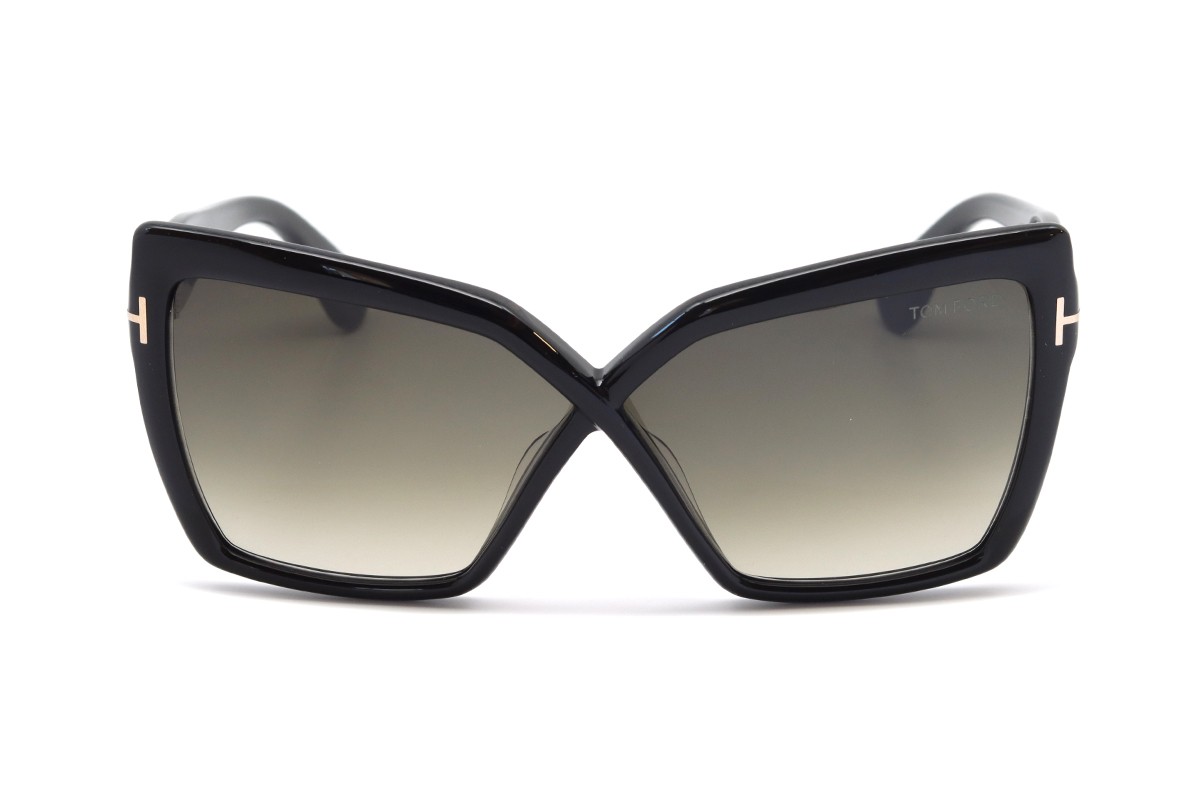 Солнцезащитные очки TOM FORD FT1195 01B 63 Фото №4 - linza.ua