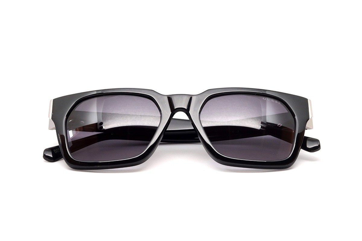 Солнцезащитные очки GUESS GU00172 01B 53 Фото №2 - linza.ua