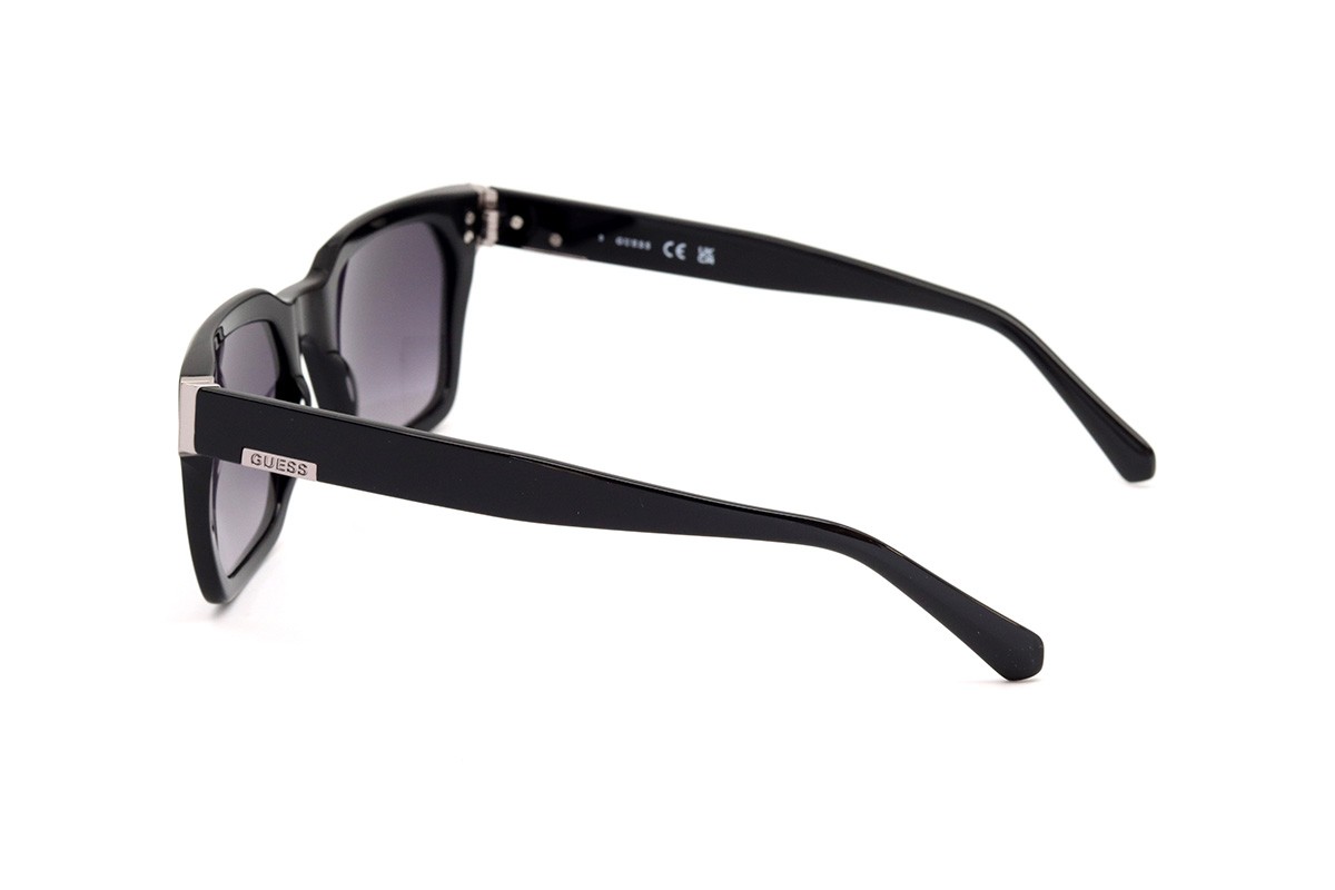 Солнцезащитные очки GUESS GU00172 01B 53 Фото №4 - linza.ua
