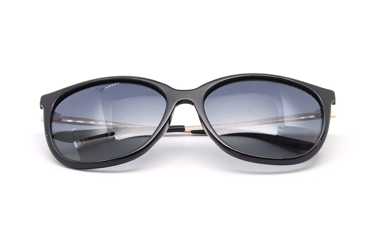 Сонцезахисні окуляри GUESS GU00150-H 01D 59 Фото №3 - linza.ua