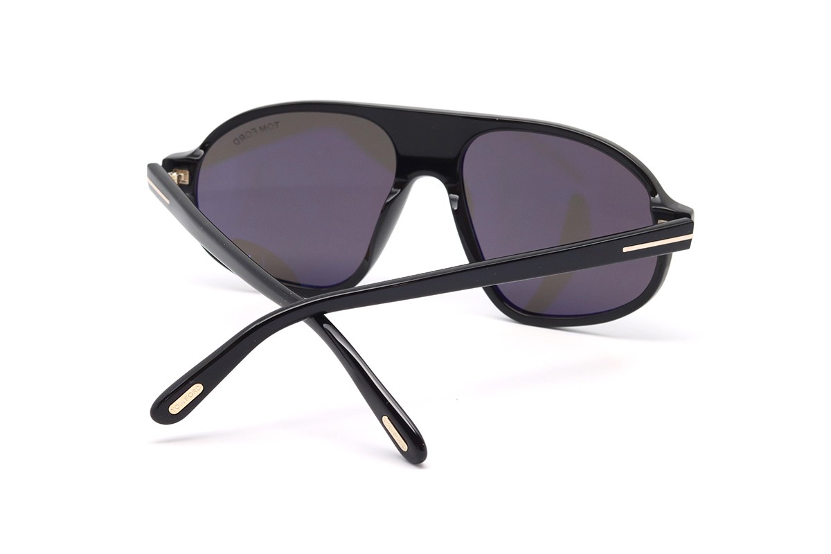 Солнцезащитные очки TOM FORD FT1178 01A 58 Фото №4 - linza.ua