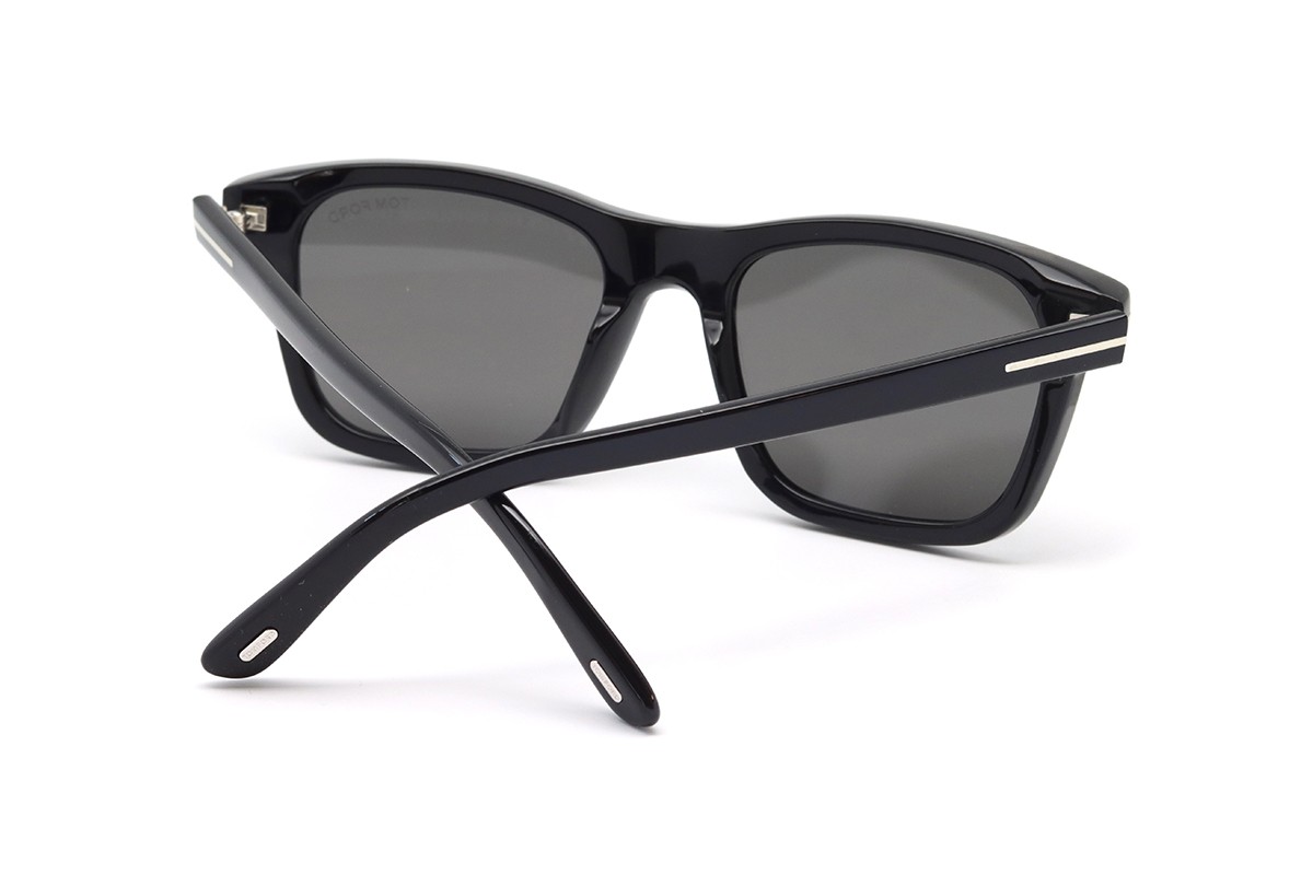 Солнцезащитные очки TOM FORD FT1179 01D 54 Фото №3 - linza.ua