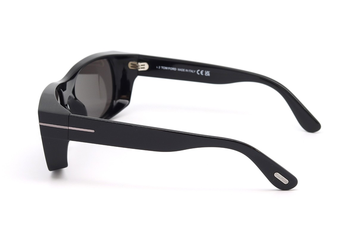 Солнцезащитные очки TOM FORD FT1181-N 01A 56 Фото №3 - linza.ua