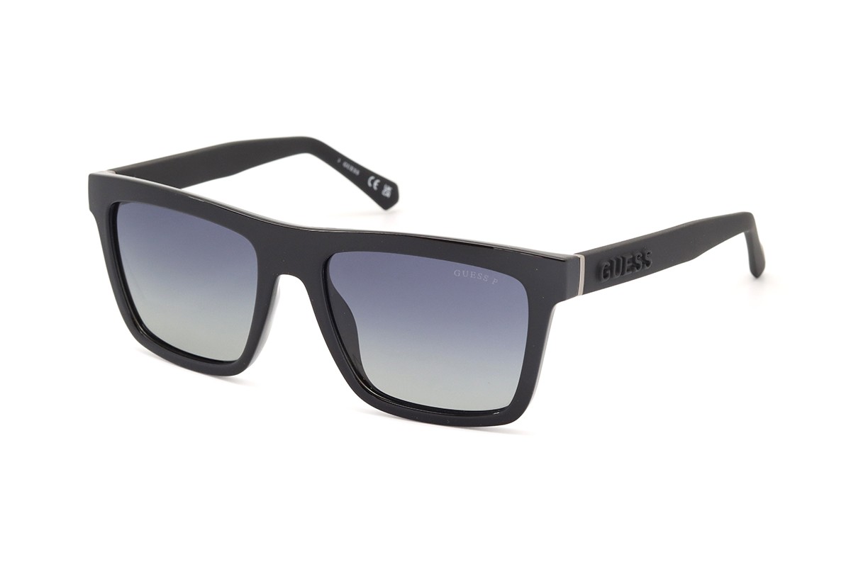 Сонцезахисні окуляри GUESS GU00166 01D 55 Фото №1 - linza.ua