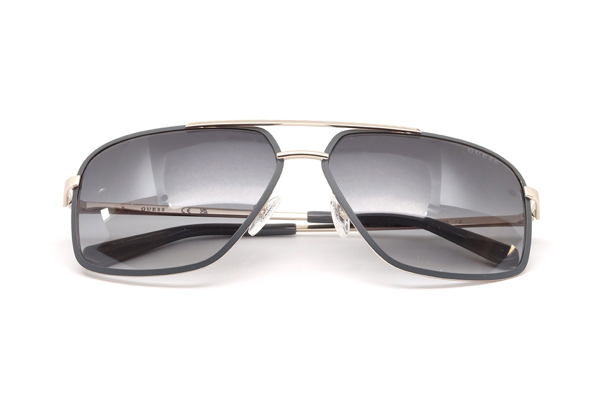 Сонцезахисні окуляри GUESS GU00167 20B 60 Фото №3 - linza.ua