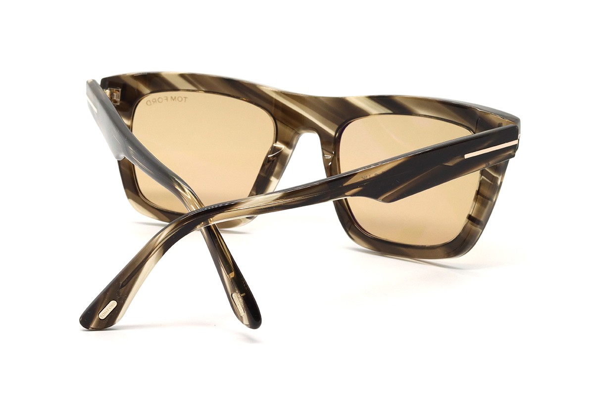 Солнцезащитные очки TOM FORD FT1207 56E 52 Фото №4 - linza.ua