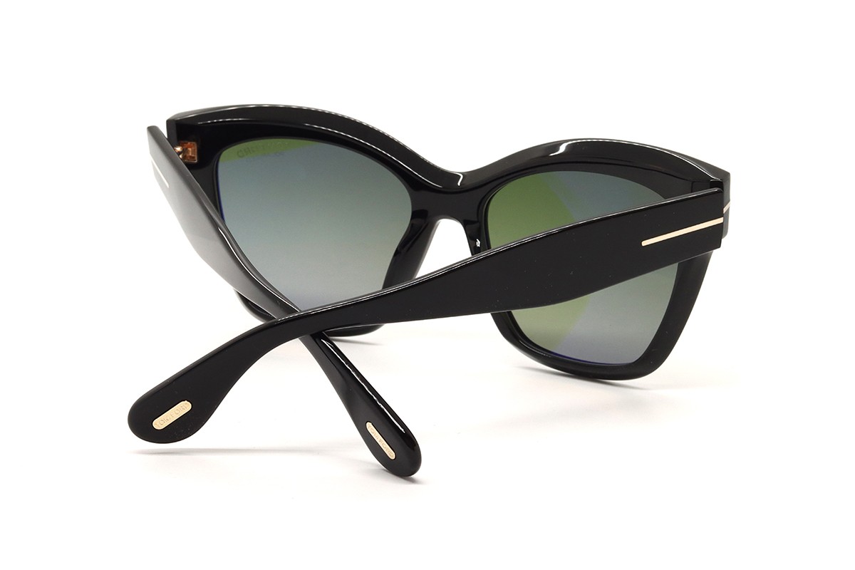 Солнцезащитные очки TOM FORD FT1217 01R 55 Фото №4 - linza.ua