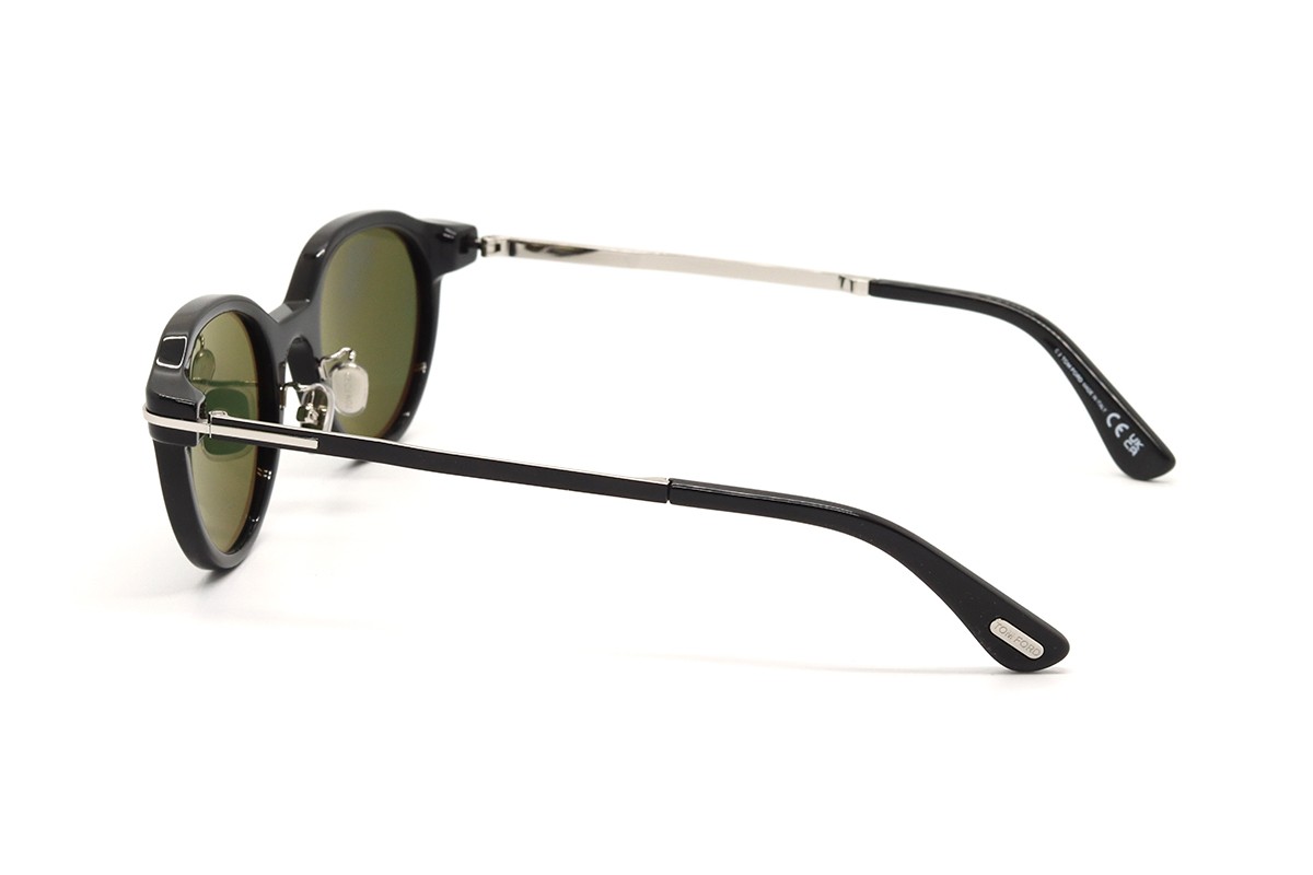 Солнцезащитные очки TOM FORD FT1234-D 01A 51 Фото №4 - linza.ua