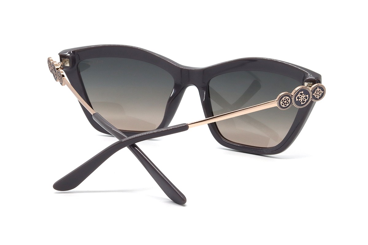 Солнцезащитные очки GUESS GU00199 20B 56 Фото №2 - linza.ua