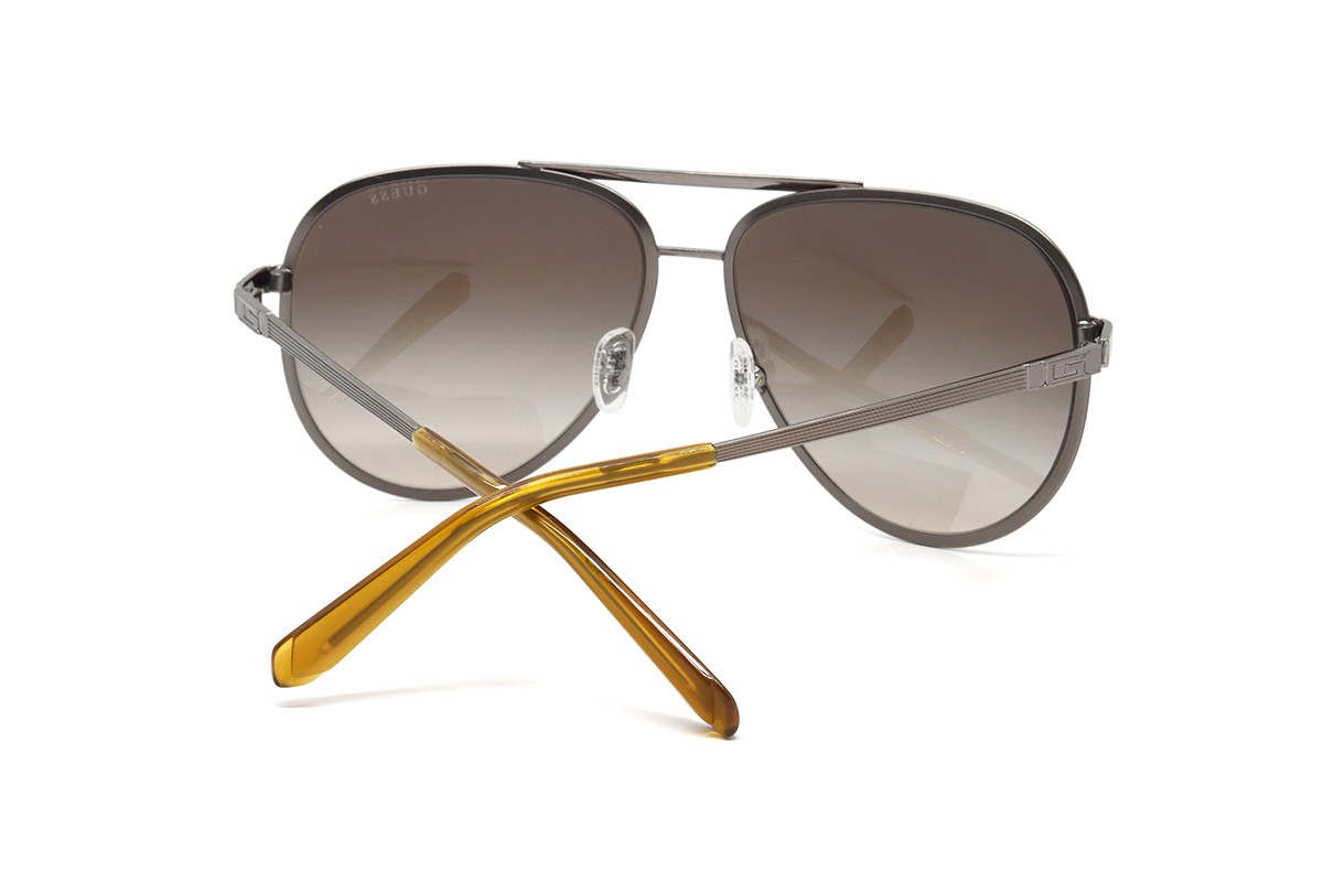 Солнцезащитные очки GUESS GU00209 09F 61 Фото №4 - linza.ua