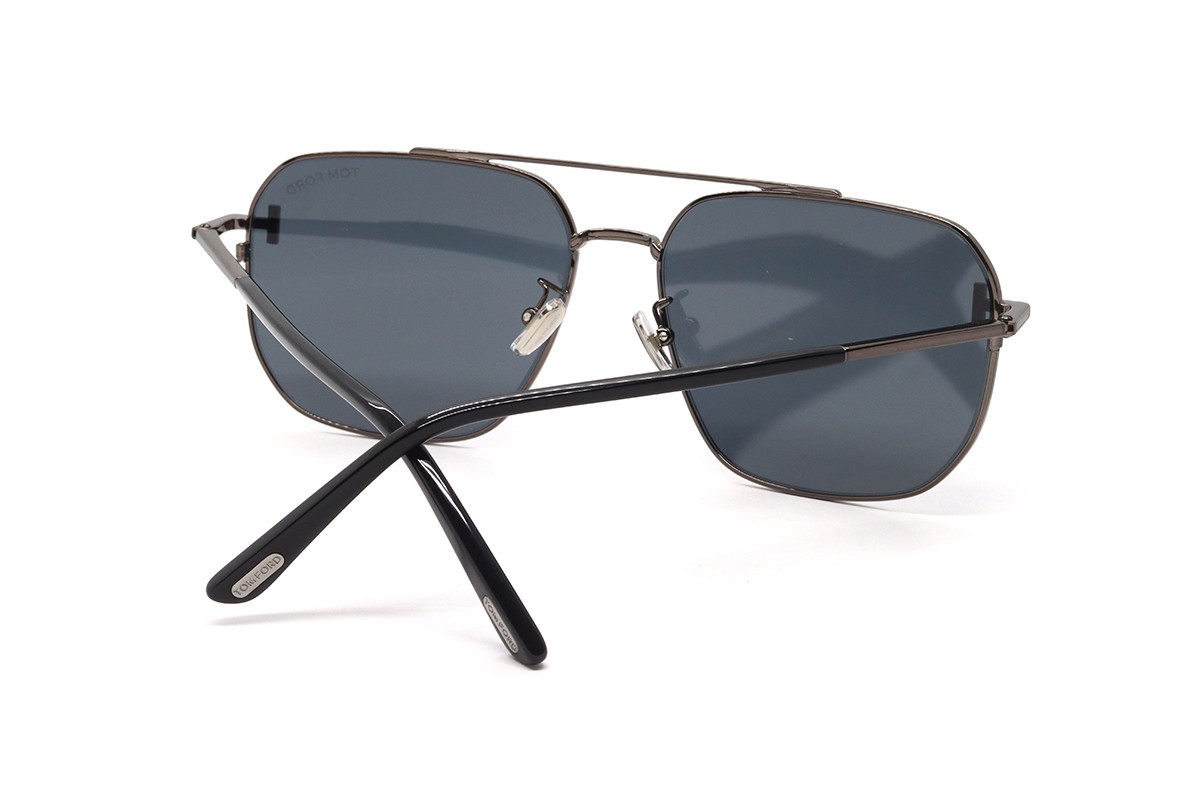 Солнцезащитные очки TOM FORD FT1249-K 08A 61 Фото №3 - linza.ua