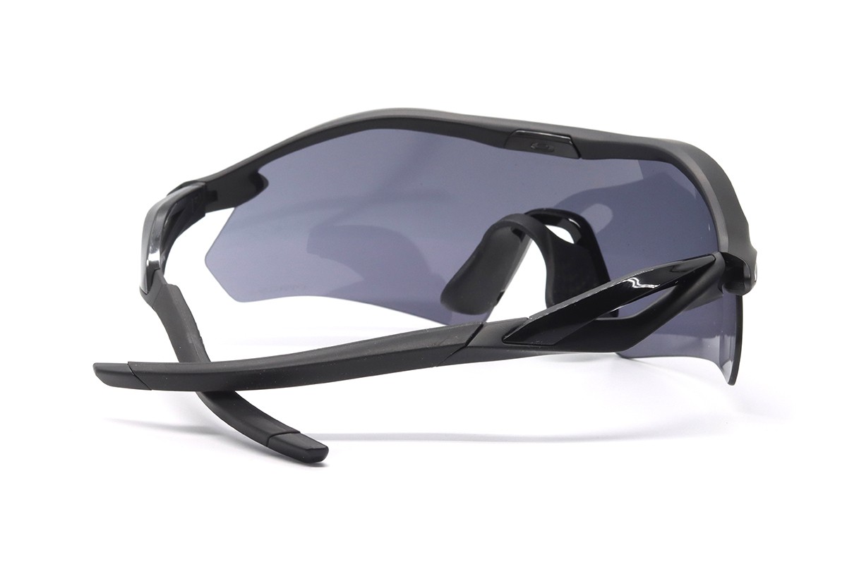 Солнцезащитные очки OO 9495D 949506 36 Фото №4 - linza.ua